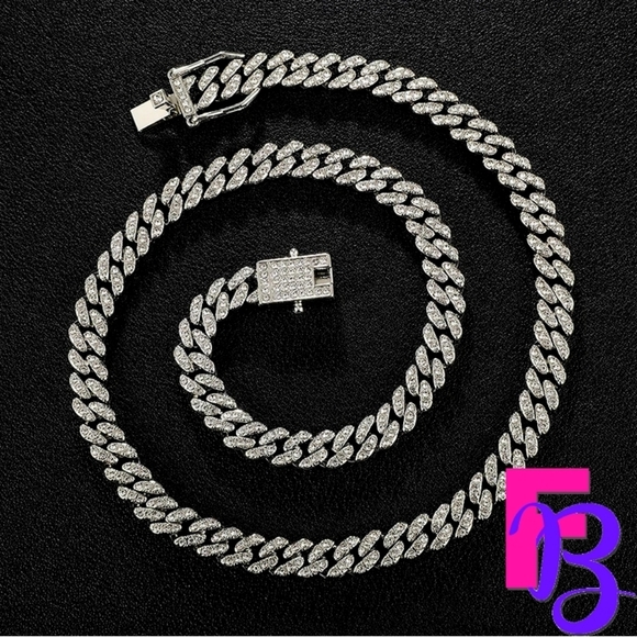 *NEW!* 8mm Iced Miami Cuban Chain - Picture 9 of 16